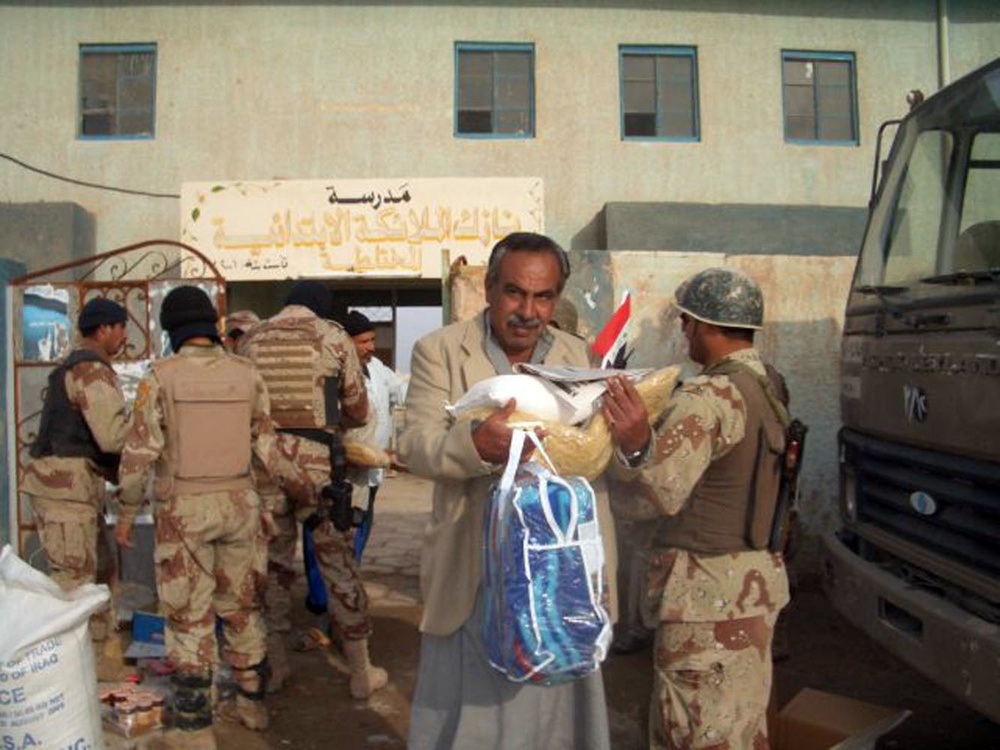 Soldiers provide humanitarian assistance to Abu Ghraib residents