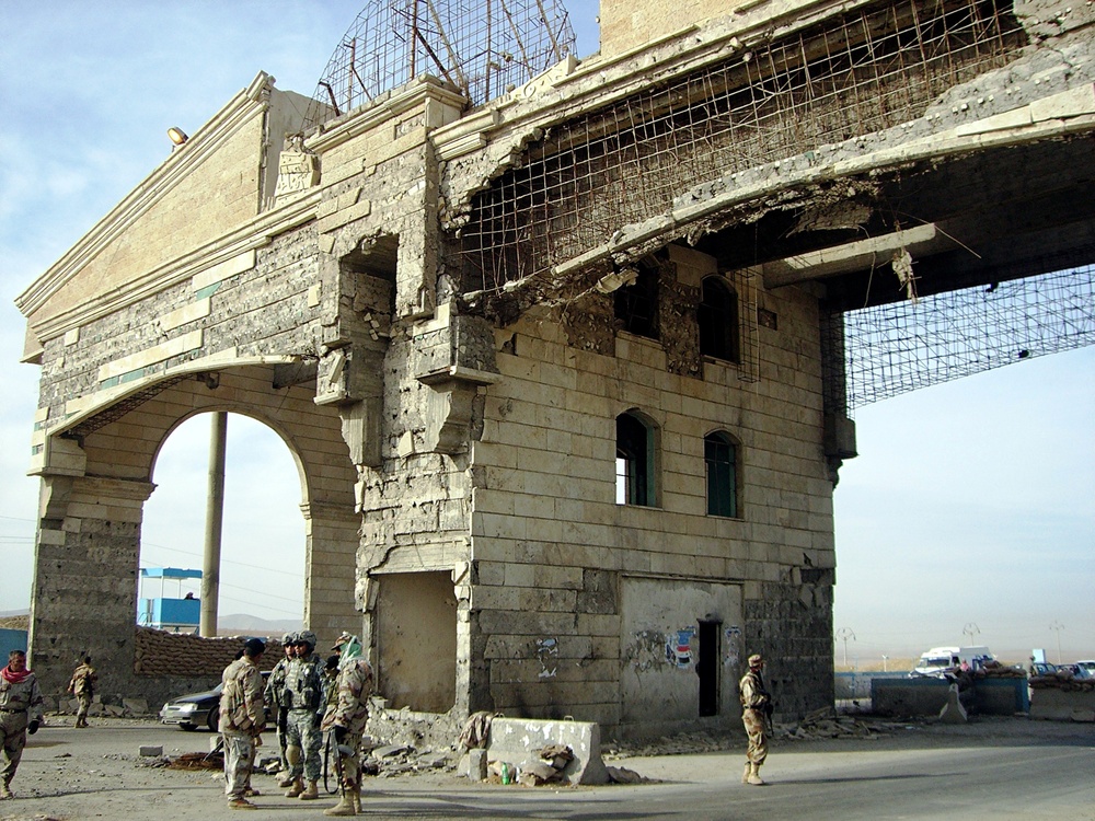 Soldiers operate a combined traffic control point in Mosul