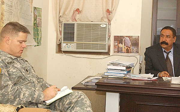 Warhorse BTT assists Iraqis securing border