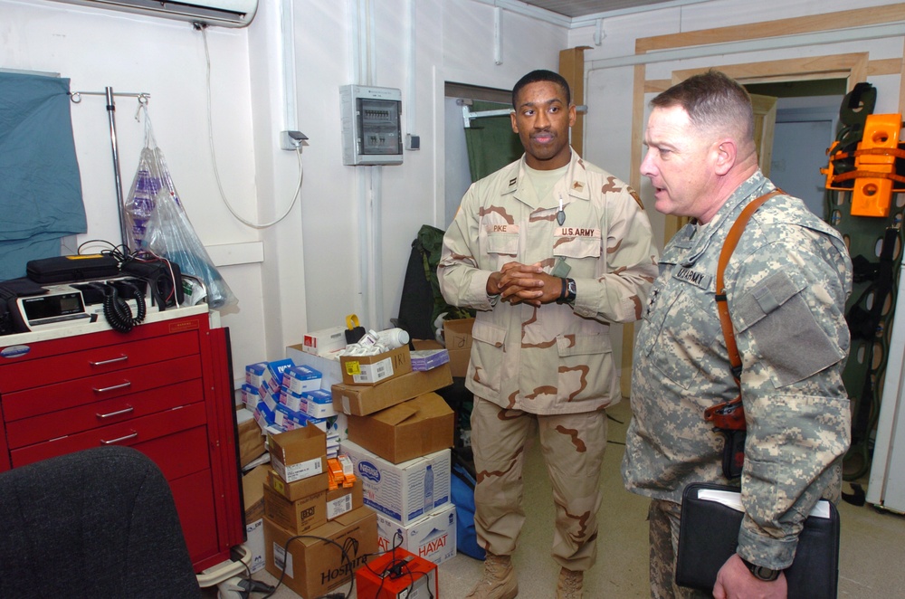 Inspector General Tours Camp Eggers