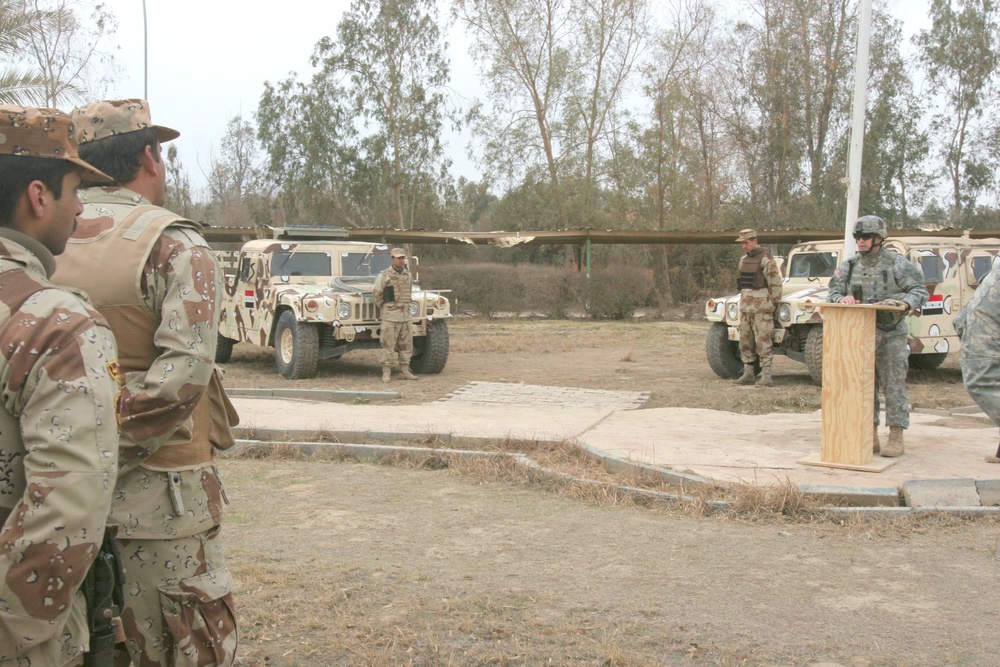 Rakkasan Cavalry trains Iraqi Army