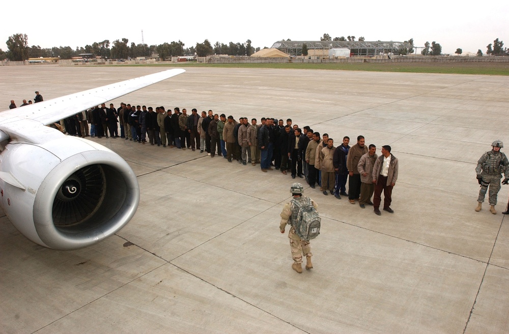 Iraqi Police recruits