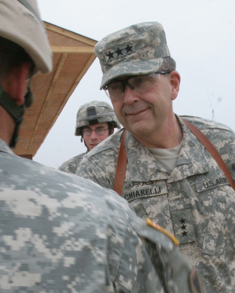 MNC-I CG Visits 101st Abn. Div. Soldiers