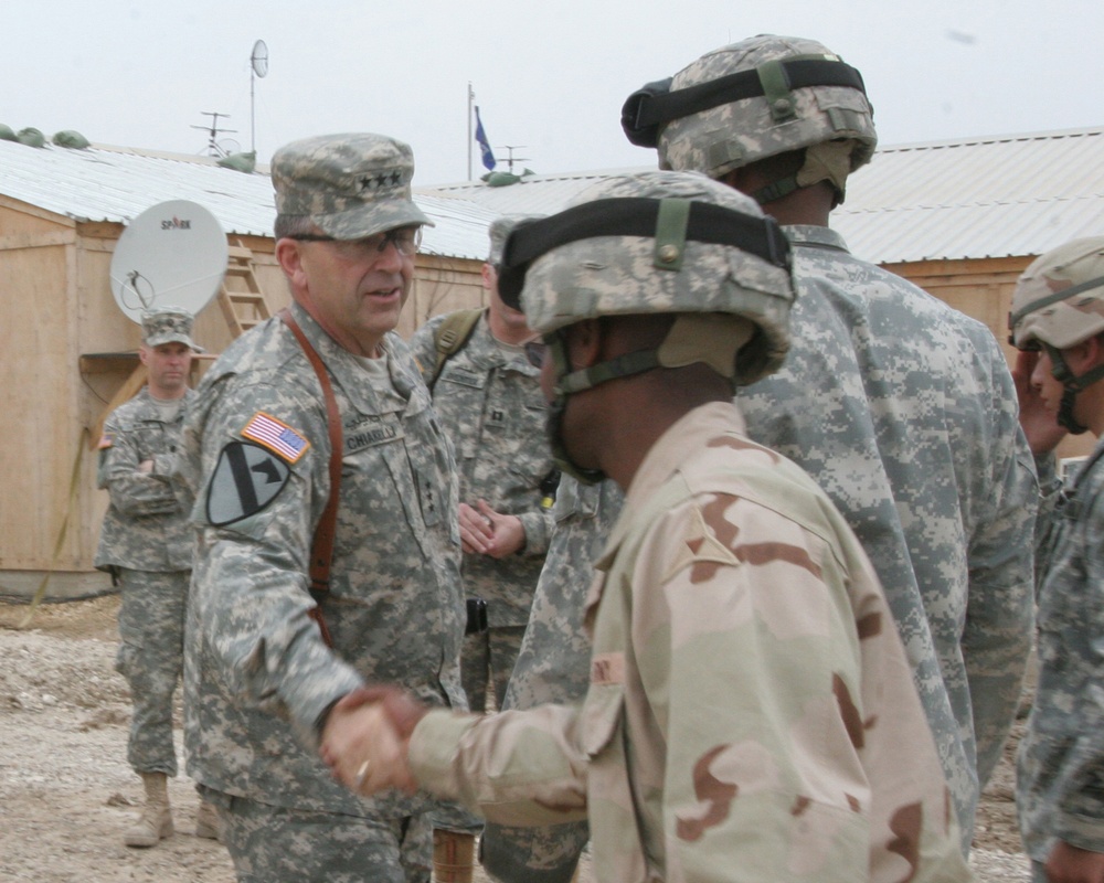 MNC-I CG Visits 101st Abn. Div. Soldiers