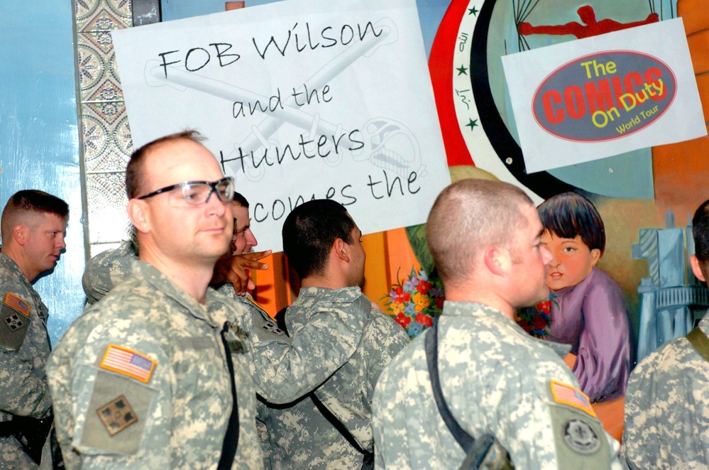 Soldiers File in for a &quot;laugh&quot; From the Comedians of Comics on Duty