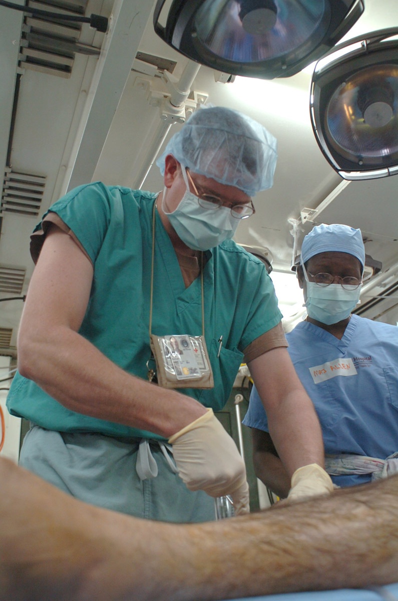 surgeon1