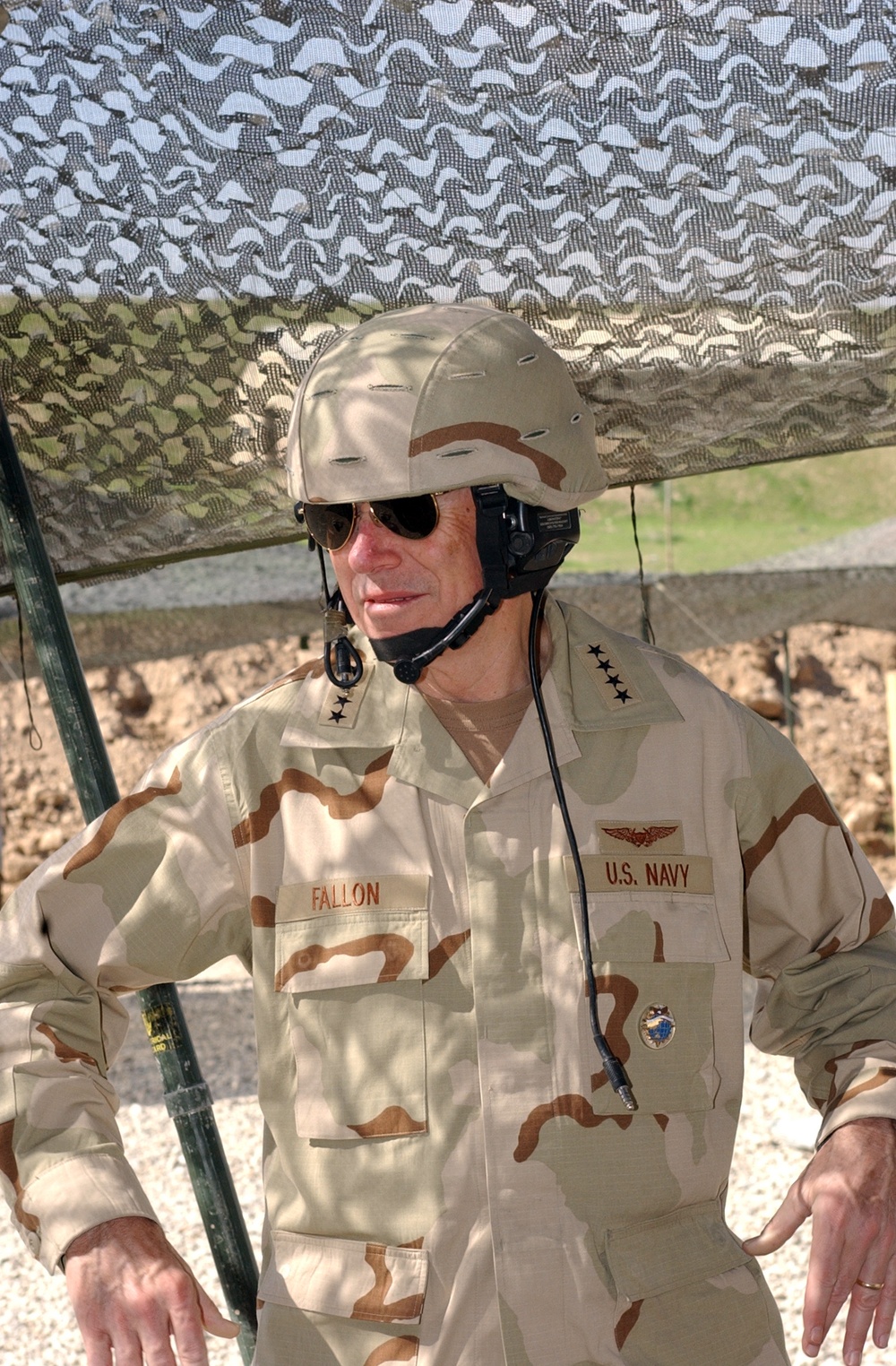 Admiral Fallon visits FOB Marez