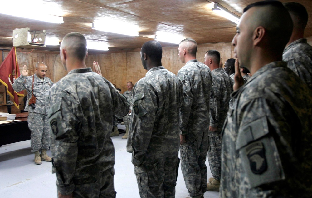 Soldiers learn importance of being sergeants