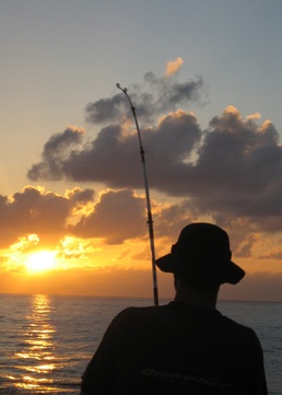 USS Decatur has a steel beach luau