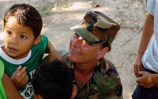 Ohio Guardsmen Wire Orphanage