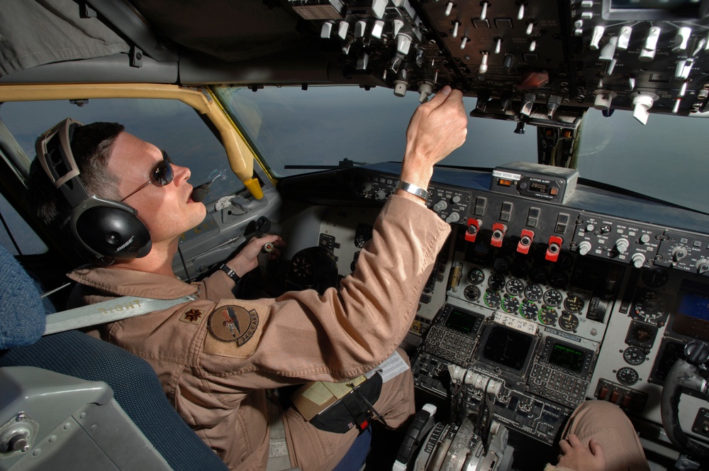 KC-135R Mission