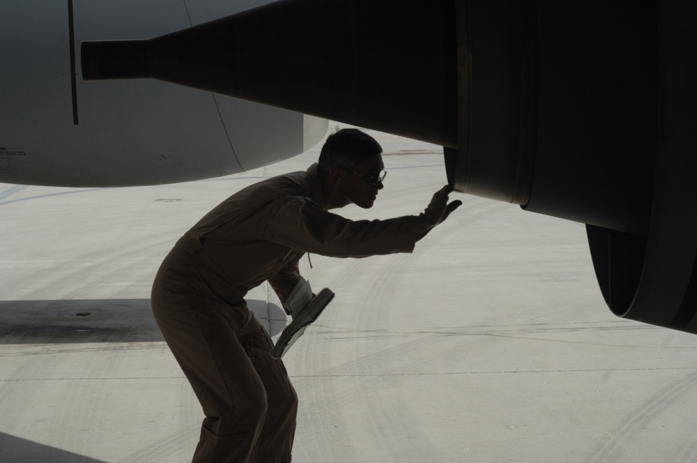 KC-135R Mission