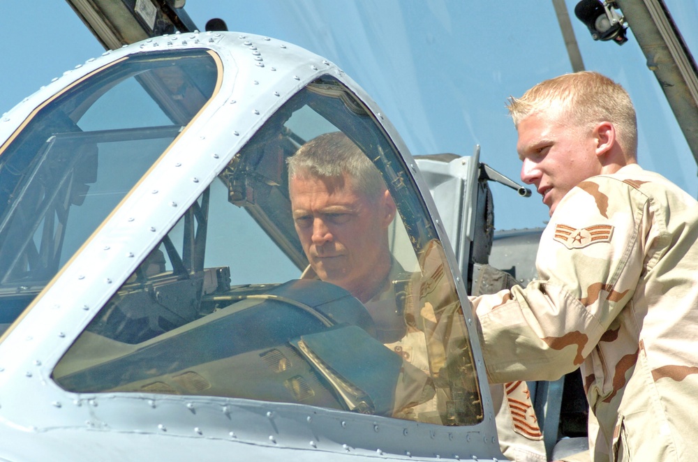 Command Chief Master Sgt. Brownhill gets an A-10 Thunderbolt  tour