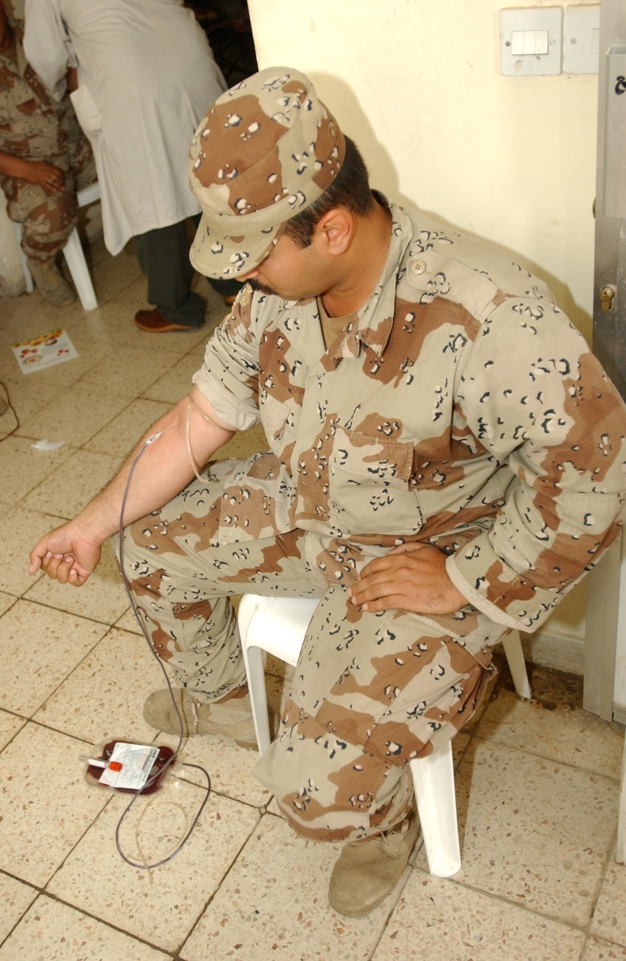 IA Soldiers Donate Blood to Help Save