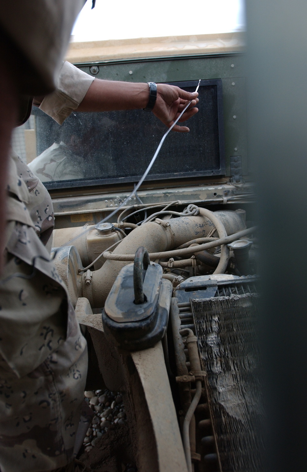 Iraqi Army Soldiers learn proper driving procedures