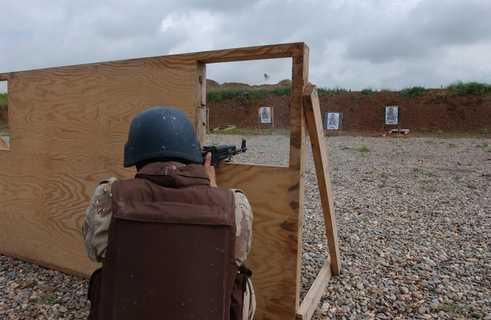 Iraqi Army Soldiers zero their weapons and shoot at different targets