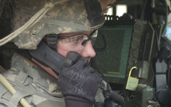 IPs, MND-B Soldiers discover, destroy large weapons cache