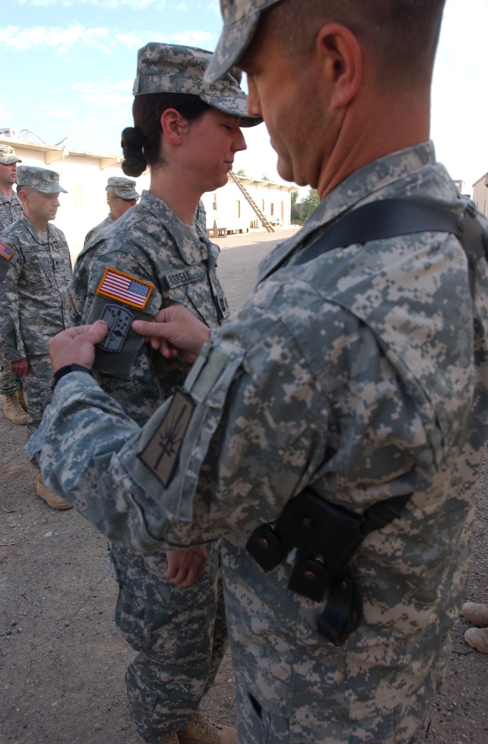 138th MPAD Soldiers receive the 172nd Stryker Brigade Combat patch