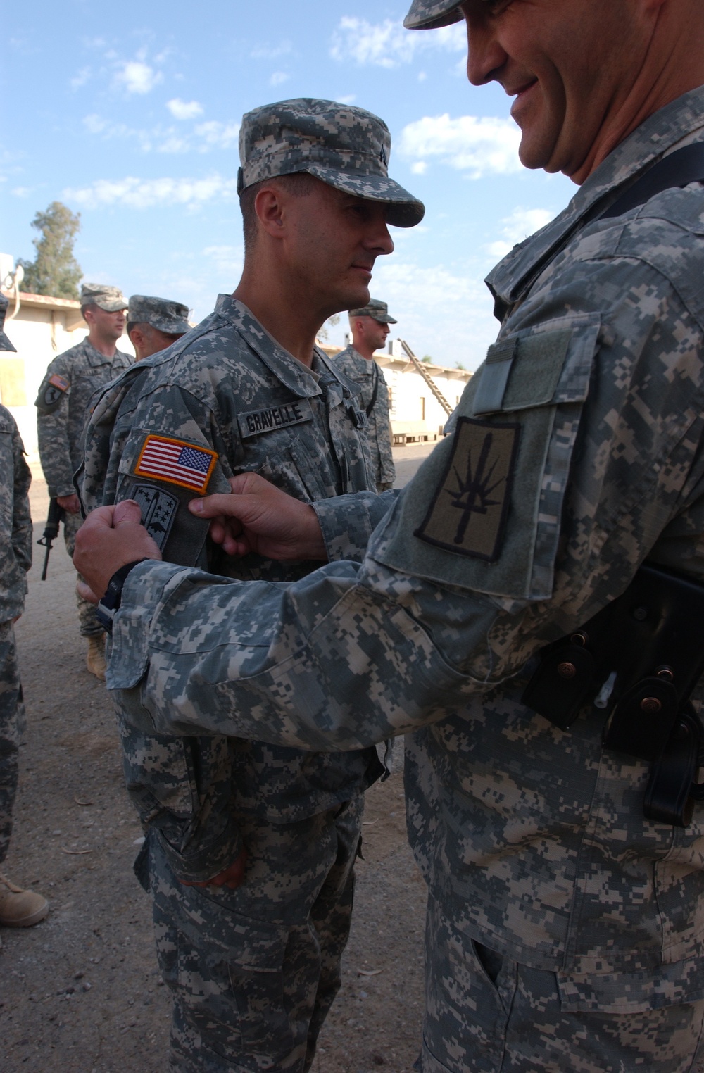 138th MPAD Soldiers receive the 172nd Stryker Brigade Combat patch