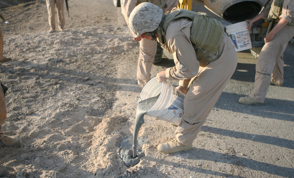 Marine Combat Engineers Repair Iraq's Roadways