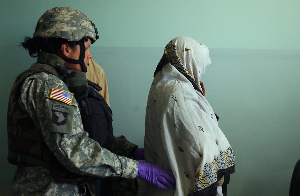 Dvids News Task Force Eagle Brings Medical Aid To Needy Afghans
