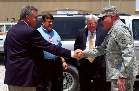 Congressional delegates meet with MND-B Soldiers