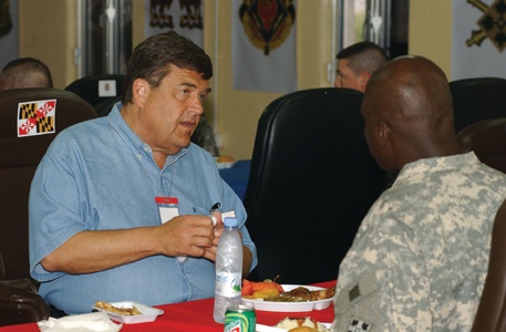Congressional delegates meet with MND-B Soldiers