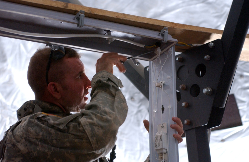 MND-B Soldiers Put Finishing Touches on Better Way of Living
