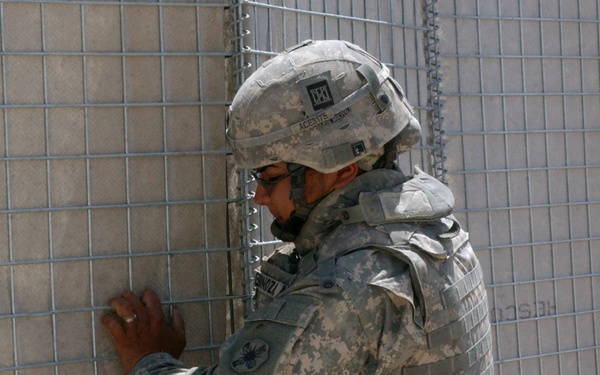 MND-B Soldiers Put Finishing Touches on Better Way of Living