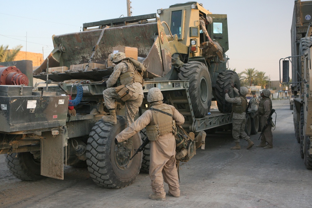 Logistics Marines take on insurgency to entrench Iraqi Army in Ramadi