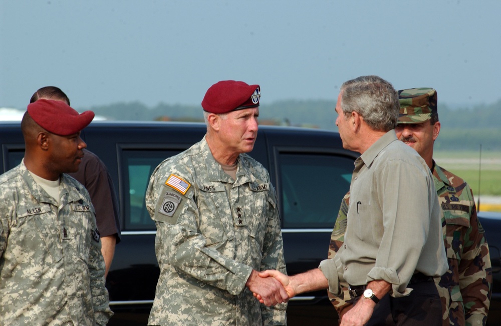 President Bush visits Fort Bragg for Fouth of July