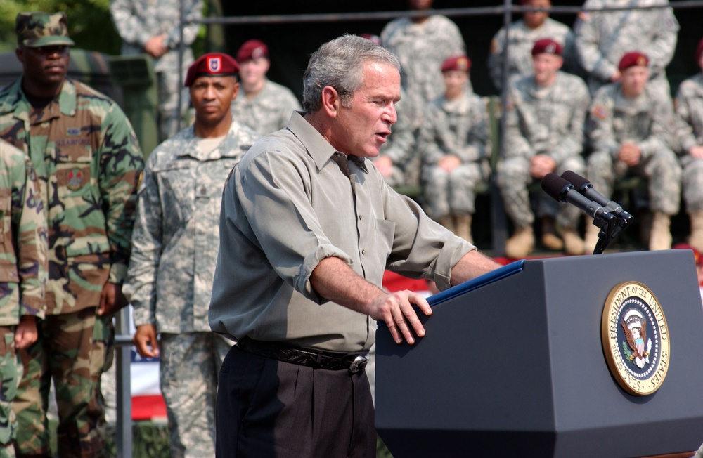 President Bush visits Fort Bragg for Fouth of July