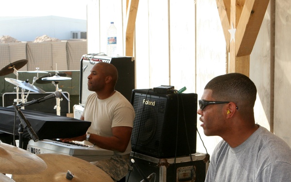 101st Combat Aviation Brigade Hosts 4th of July Celebration
