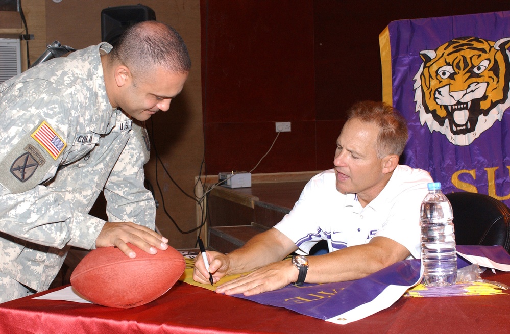 Sports Personalities Meet With MND-B Soldiers