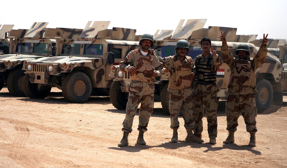 Iraqi soldiers receive training for new fleet of humvees