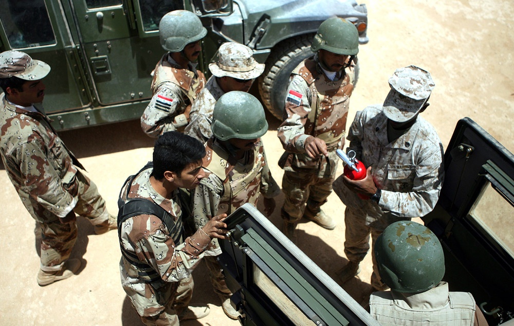 Iraqi soldiers receive training for new fleet of humvees