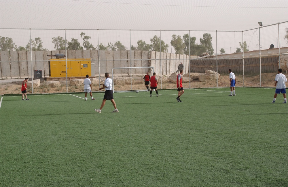 Iraqi Police win 4-3 in soccer against Soldiers