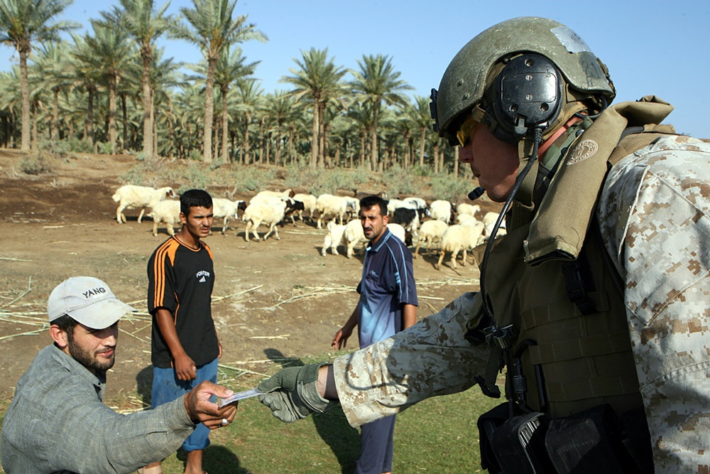 Marines keep Iraq's waterways safe