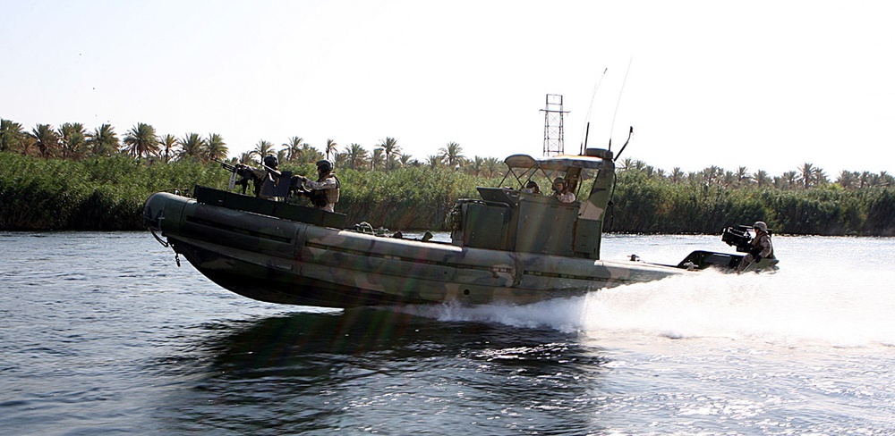 Marines keep Iraq's waterways safe