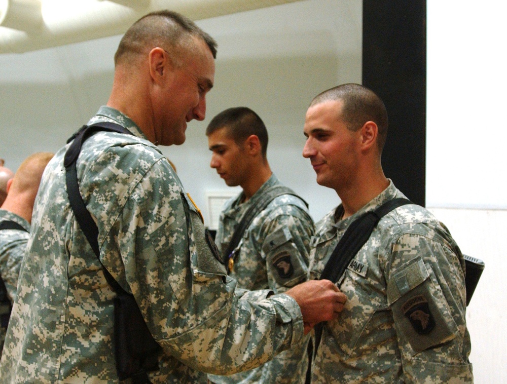 Engineer Battalion honors six Soldiers with the Purple Heart