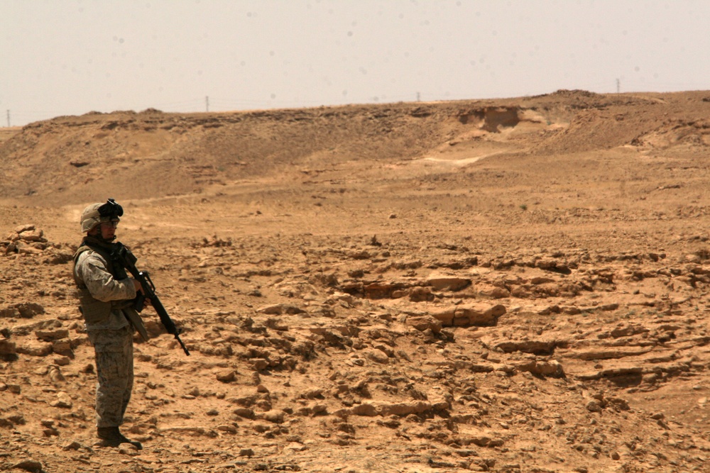 Perimeter Patrol Teams Scan Desert to Keep Al Asad Secure