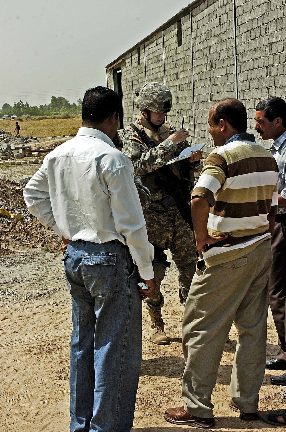 Local Investors and Civil Affairs Help to Boost Economy in Iraq