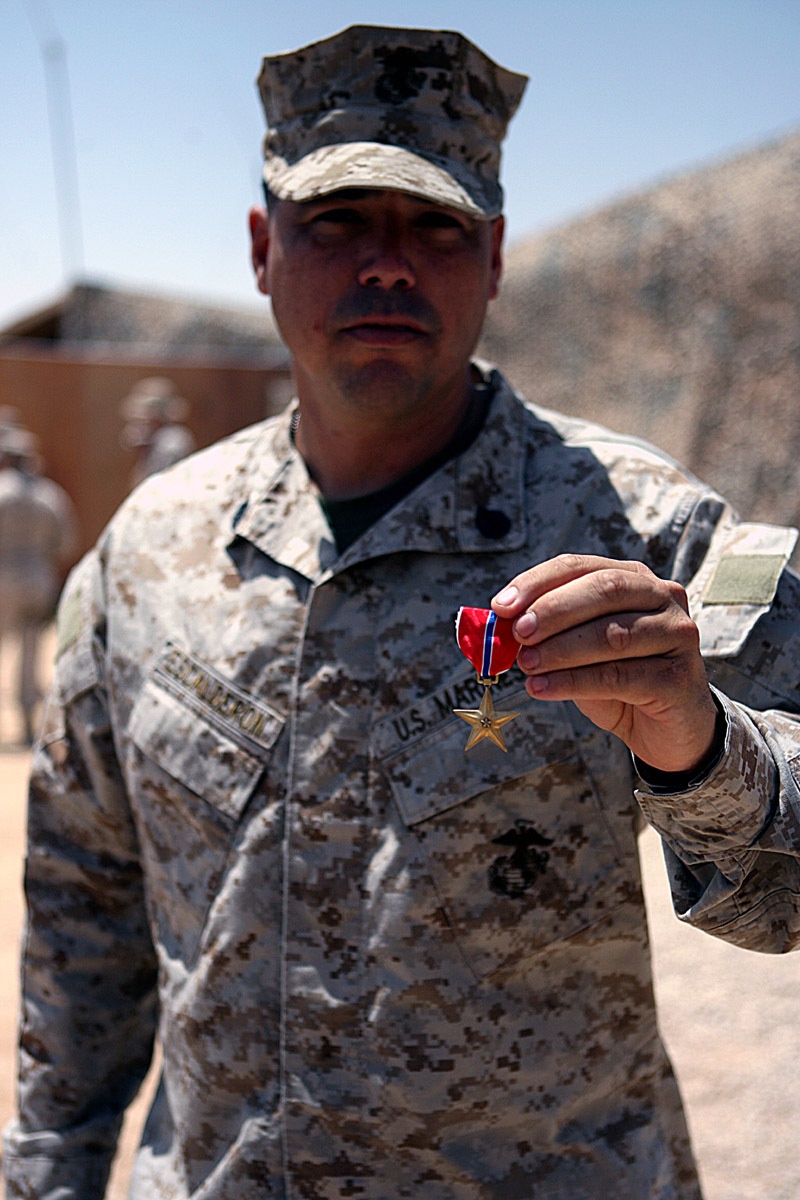 Santee, Calif., Marine awarded Bronze Star medal for heroic actions in Iraq