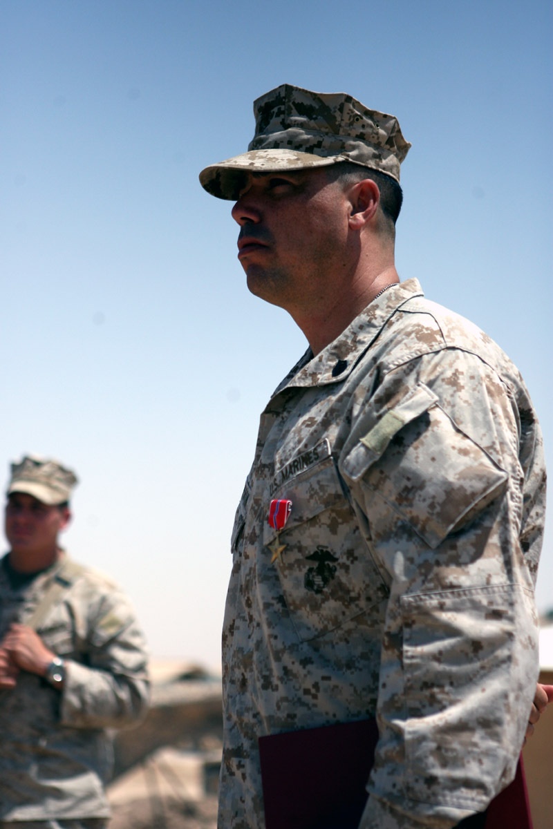 Santee, Calif., Marine awarded Bronze Star medal for heroic actions in Iraq