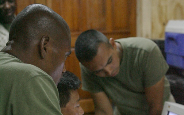 New X-ray System Aids Postal Marines in Iraq