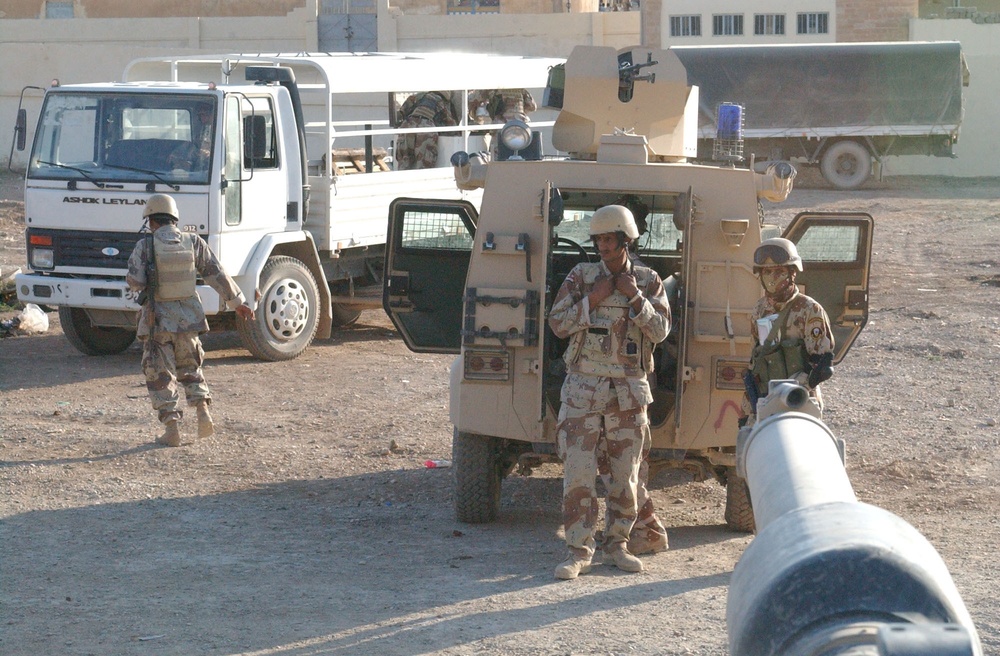 Iraqi security forces conduct Operation Sandstorm in Tal Afar.