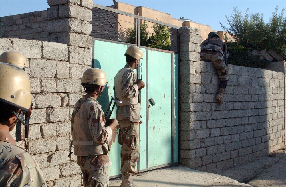 Iraqi security forces conduct Operation Sandstorm in Tal Afar