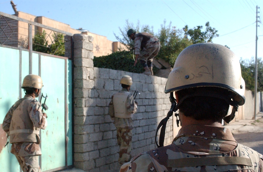 Iraqi security forces conduct Operation Sandstorm in Tal Afar