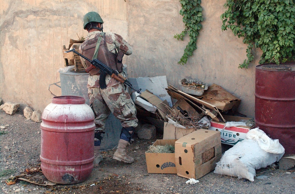 Iraqi security forces conduct Operation Sandstorm in Tal Afar