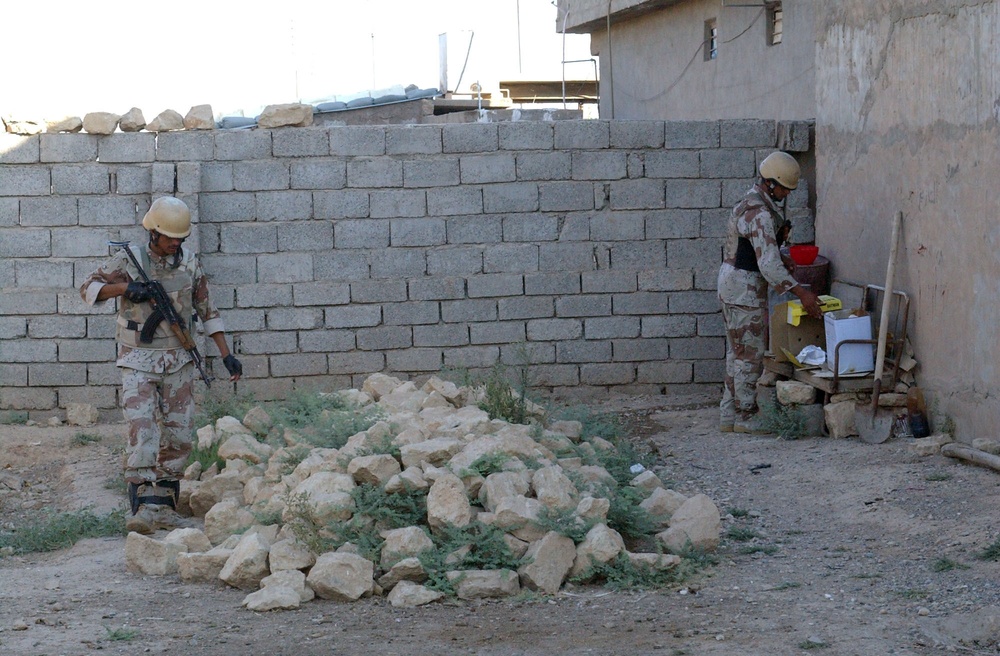 Iraqi security forces conduct Operation Sandstorm in Tal Afar